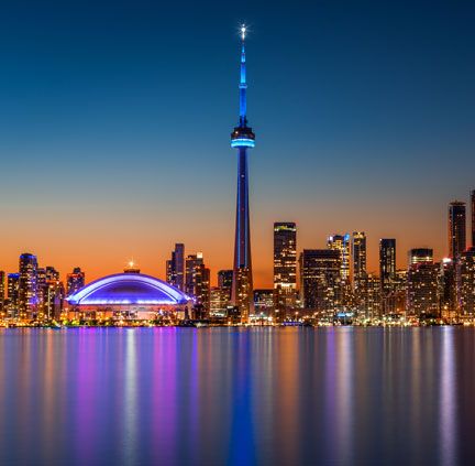 https://isad.live/wp-content/uploads/2018/10/Toronto-CN-Tower-lights-free-stock-image-1.jpg